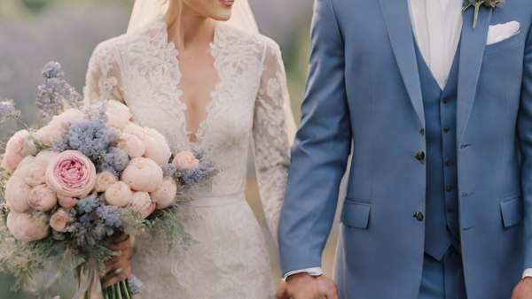 Blumendeko für eure Traumhochzeit & ultimative Checkliste Blumendeko für eure Traumhochzeit & ultimative Checkliste